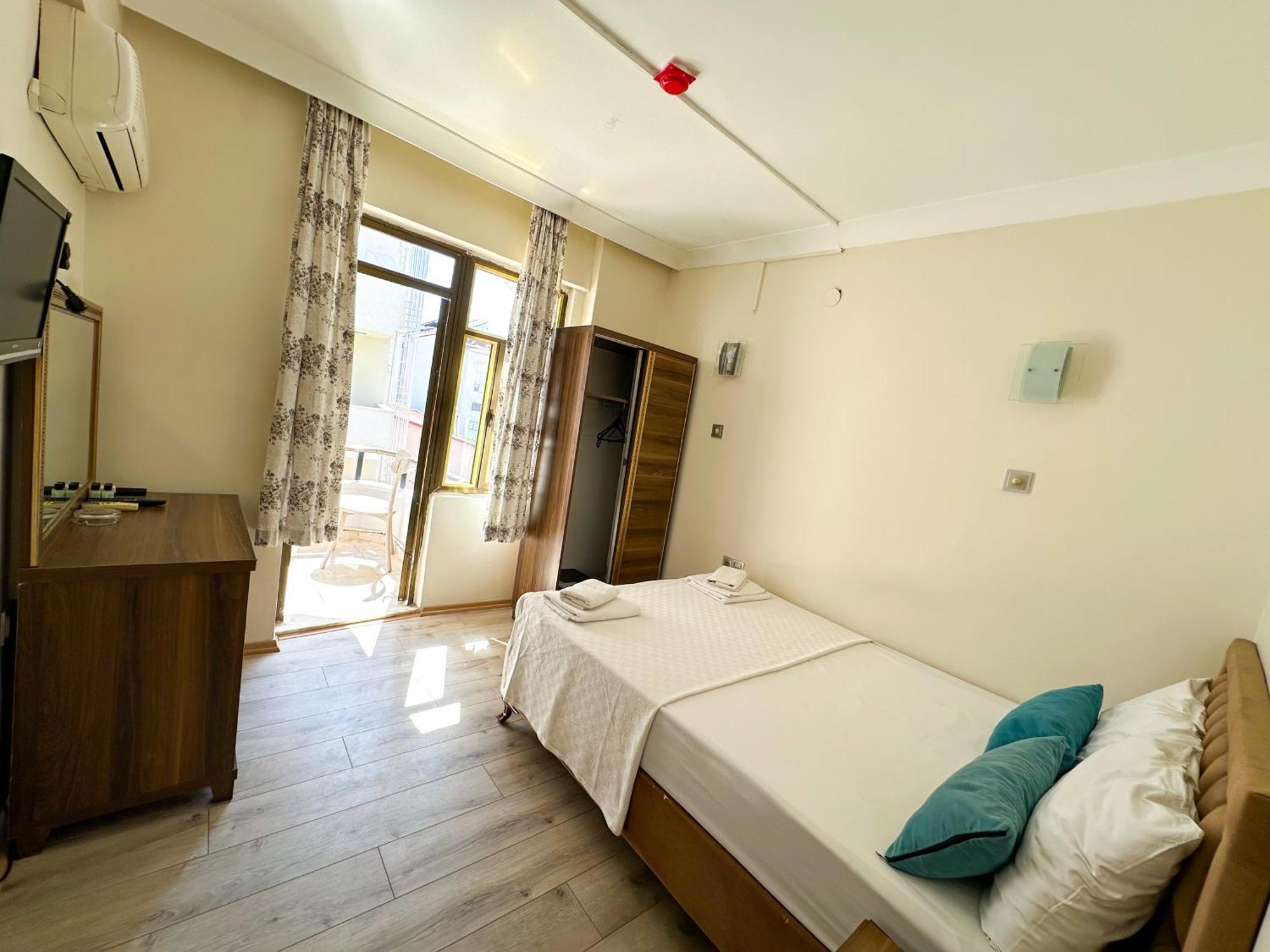 Reis Beach Hotel Marmaris Kültér fotó